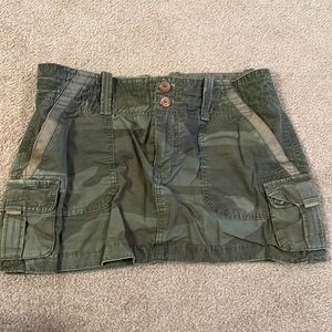 American eagle camo mini skirt size 8